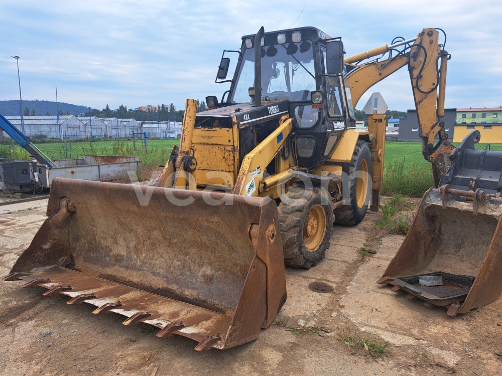 Online aukce: CATERPILLAR  428B