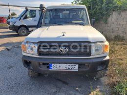 Aukcja internetowa: TOYOTA  LAND CRUISER LC 78 4X4