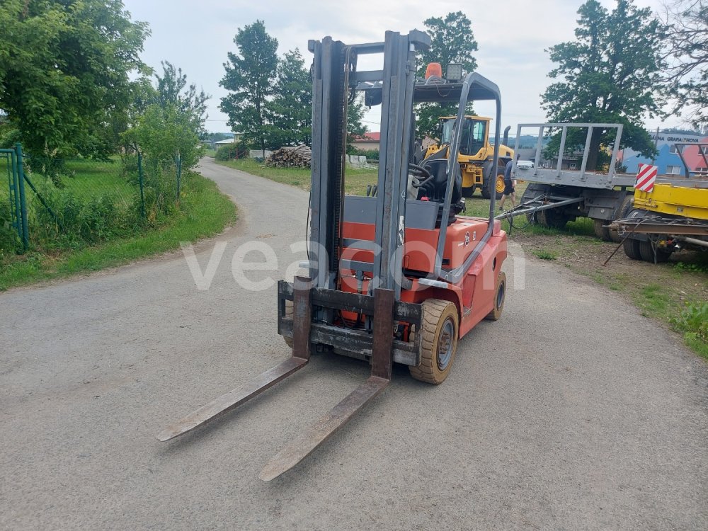 Online aukce:  BT CARGO CBD 2,5