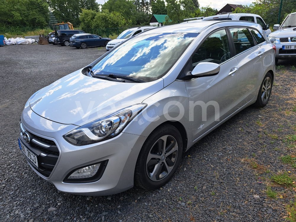 Online aukce: HYUNDAI  I 30