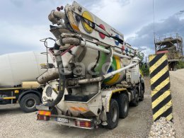 Online-Versteigerung: MAN  TGA 35.400 8X4 + PUTZMEISTER M24