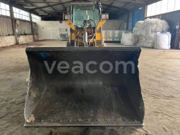 Online aukce: VOLVO  L25B