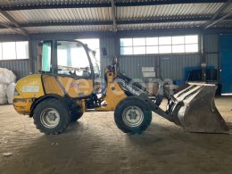 Online aukce: VOLVO  L25B