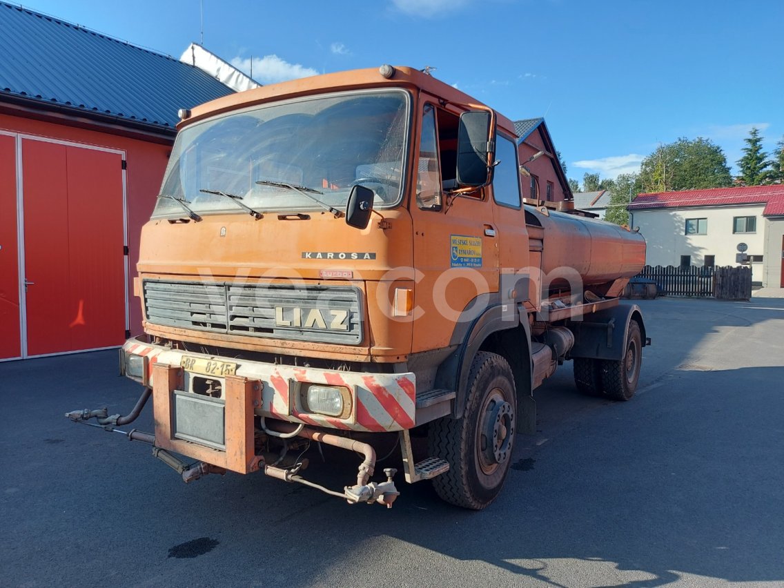Online aukce: KAROSA  SA 8 L 110