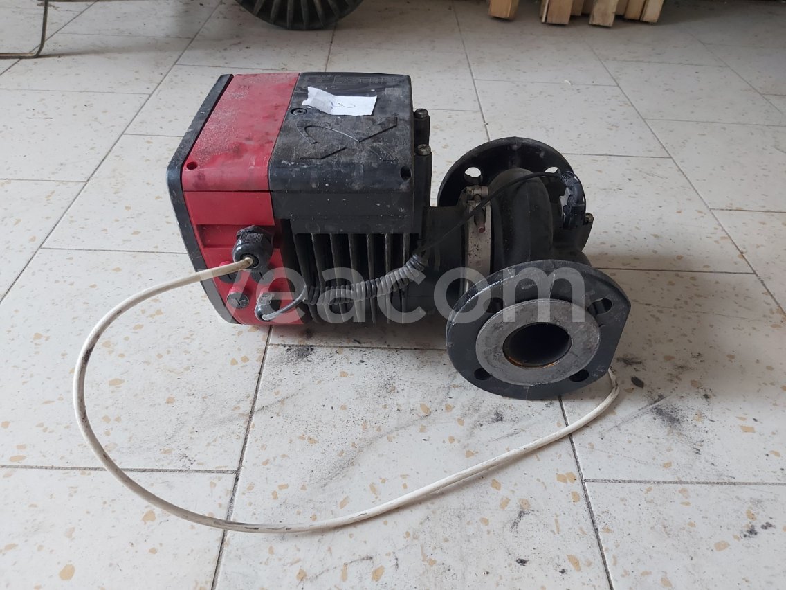 Online aukce:   ČERPADLO GRUNDFOS MAGNA 3 50-80F240 (3)