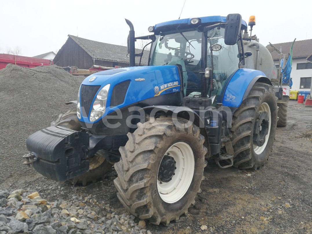 Online aukce: NEW HOLLAND  T7.270 + Pichon TCI 18500