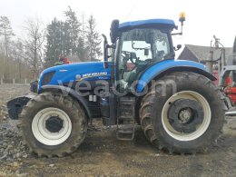 Online auction: NEW HOLLAND  T7.270 + Pichon TCI 18500