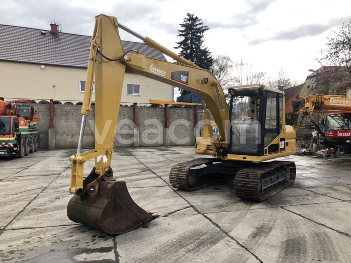 Online aukce: CATERPILLAR  312