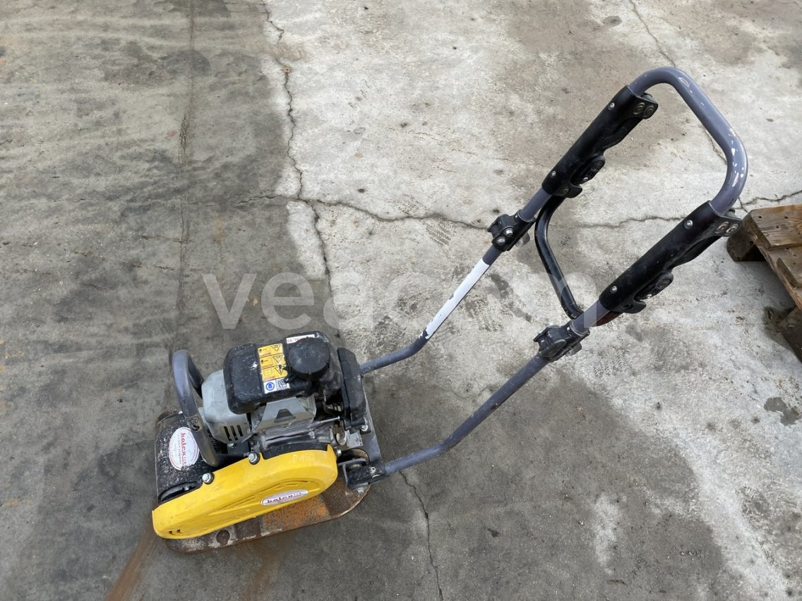 Online auction: ATLAS COPCO LF60
