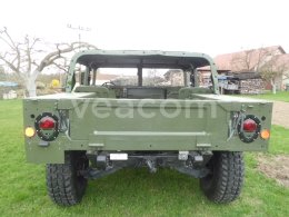 Online aukce:   HUMMER HMMWV M998