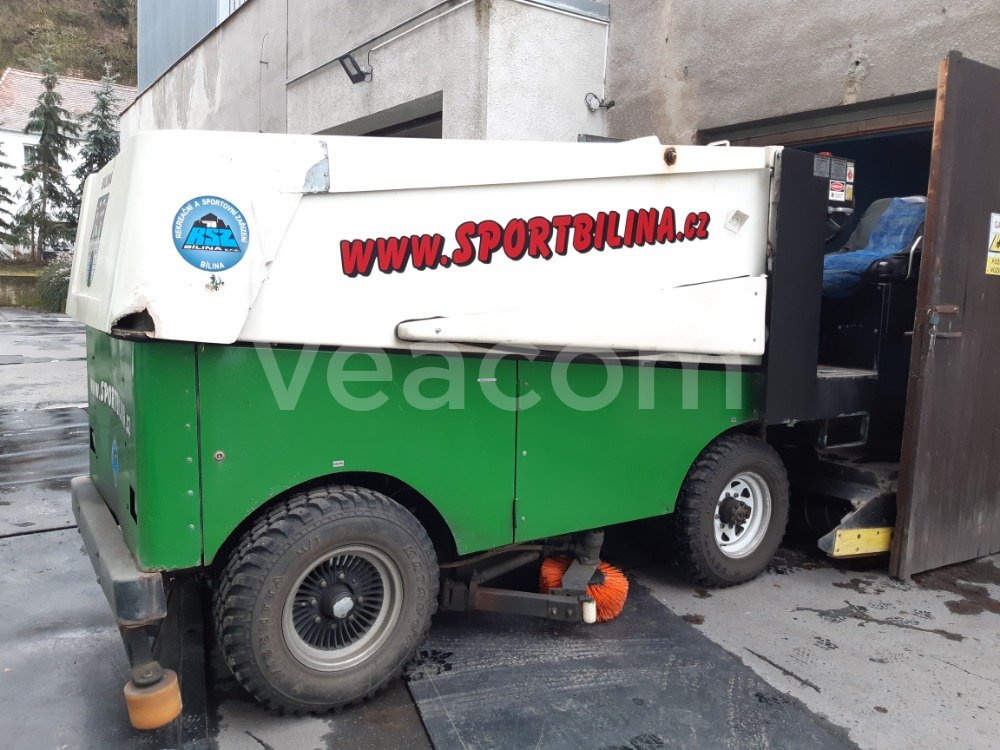 Aukcja internetowa: ZAMBONI  500