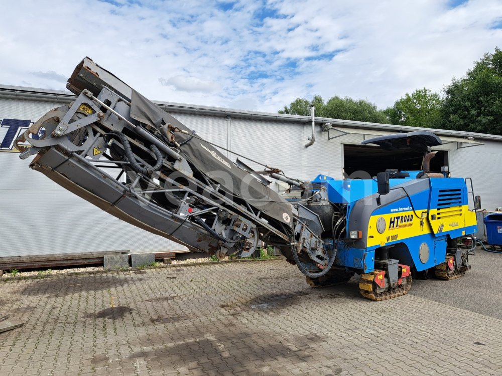 Online aukce: WIRTGEN  W 100 F