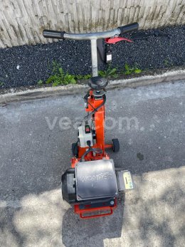 Online aukce:   HUSQVARNA CG200