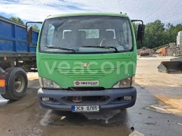 Online-Versteigerung: AVIA  D90