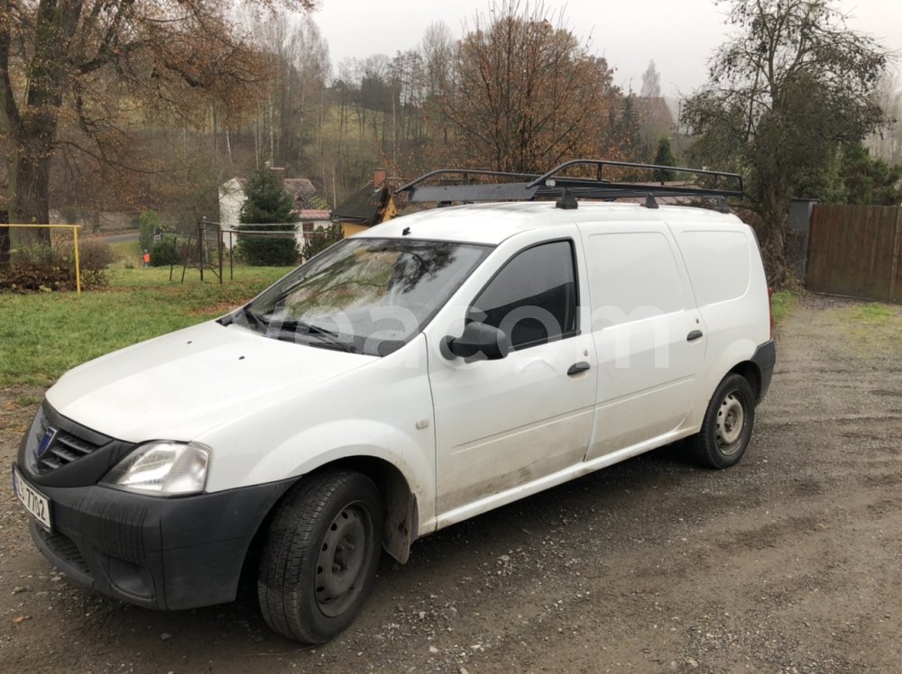 Online aukce: DACIA  Logan
