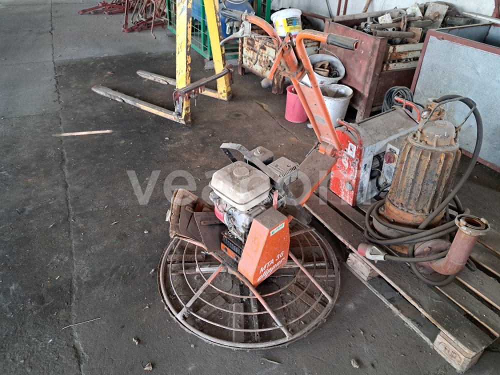 Online auction:  NORTON CLIPPER MTA 36