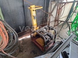 Online aukce: DYNAPAC  LG 200