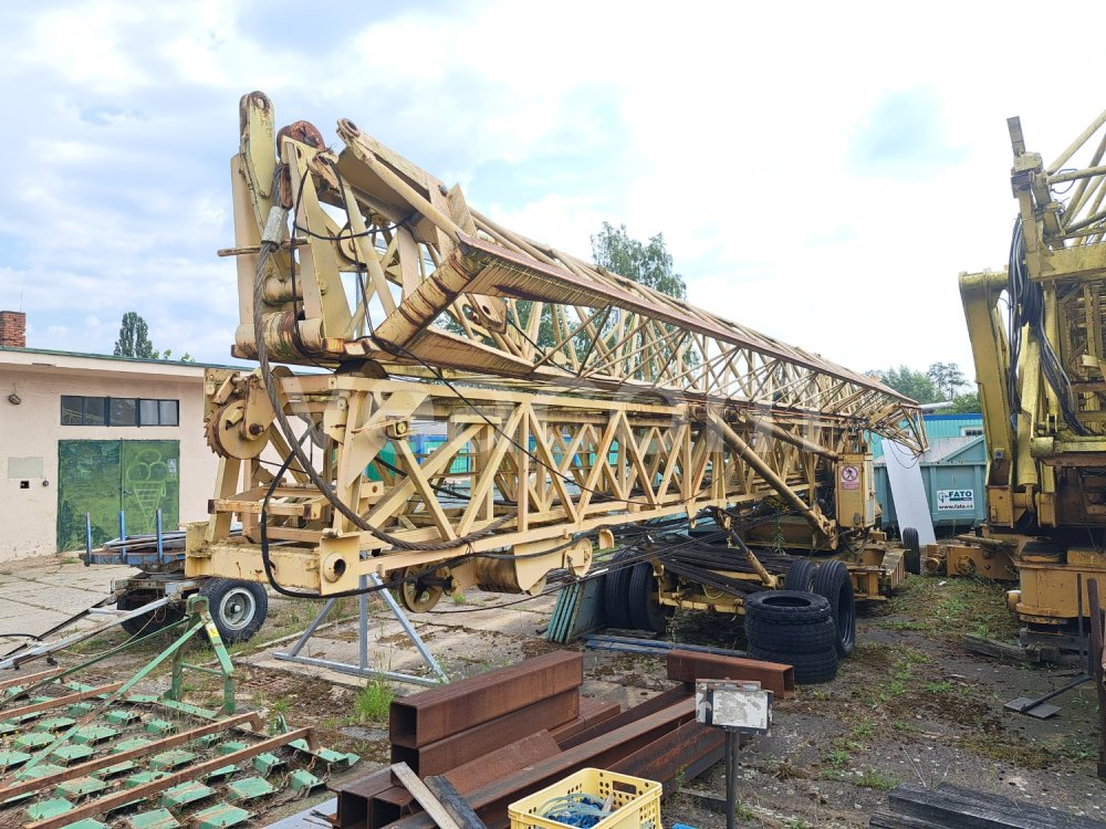 Online auction: POTAIN  326 B