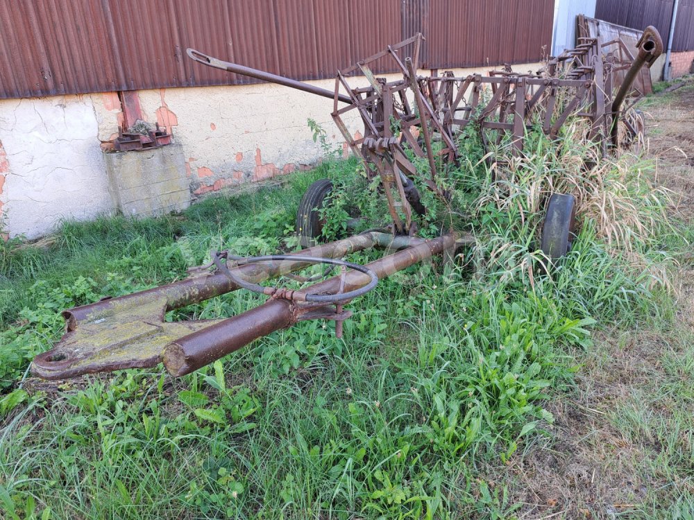 Online auction:  BRÁNY