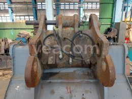 Online aukce:   LIEBHERR SW66 NA TWIN RAMENO