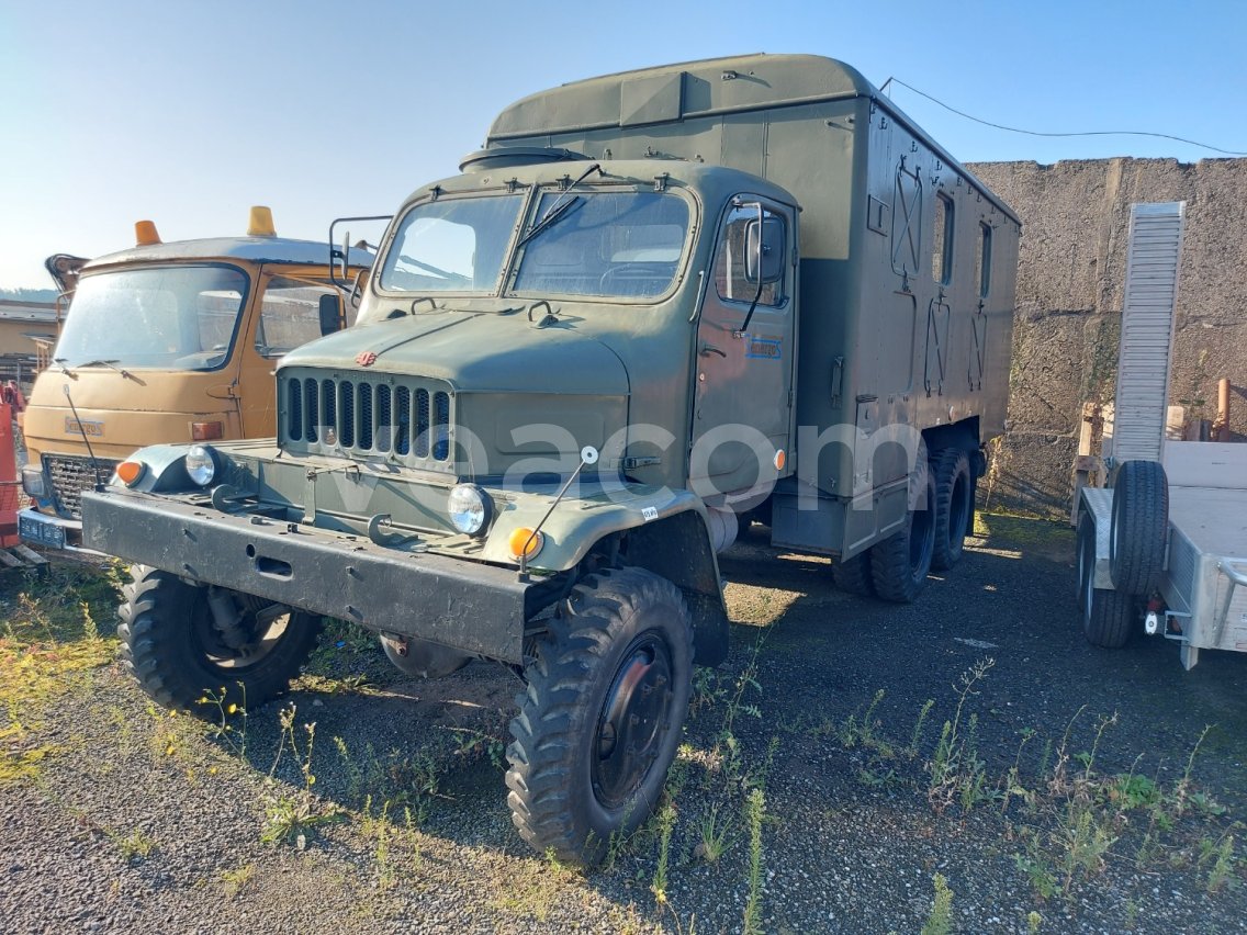 Online aukce: PRAGA  V3S 6X6