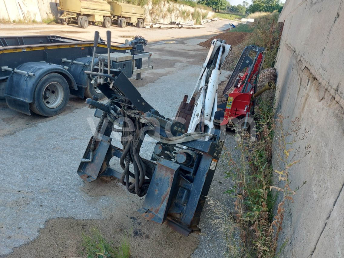 Online aukce:   PODKOP BOBCAT (MELROE) 730S