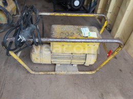 Online aukce: DYNAPAC  UF 40-400 (4654)