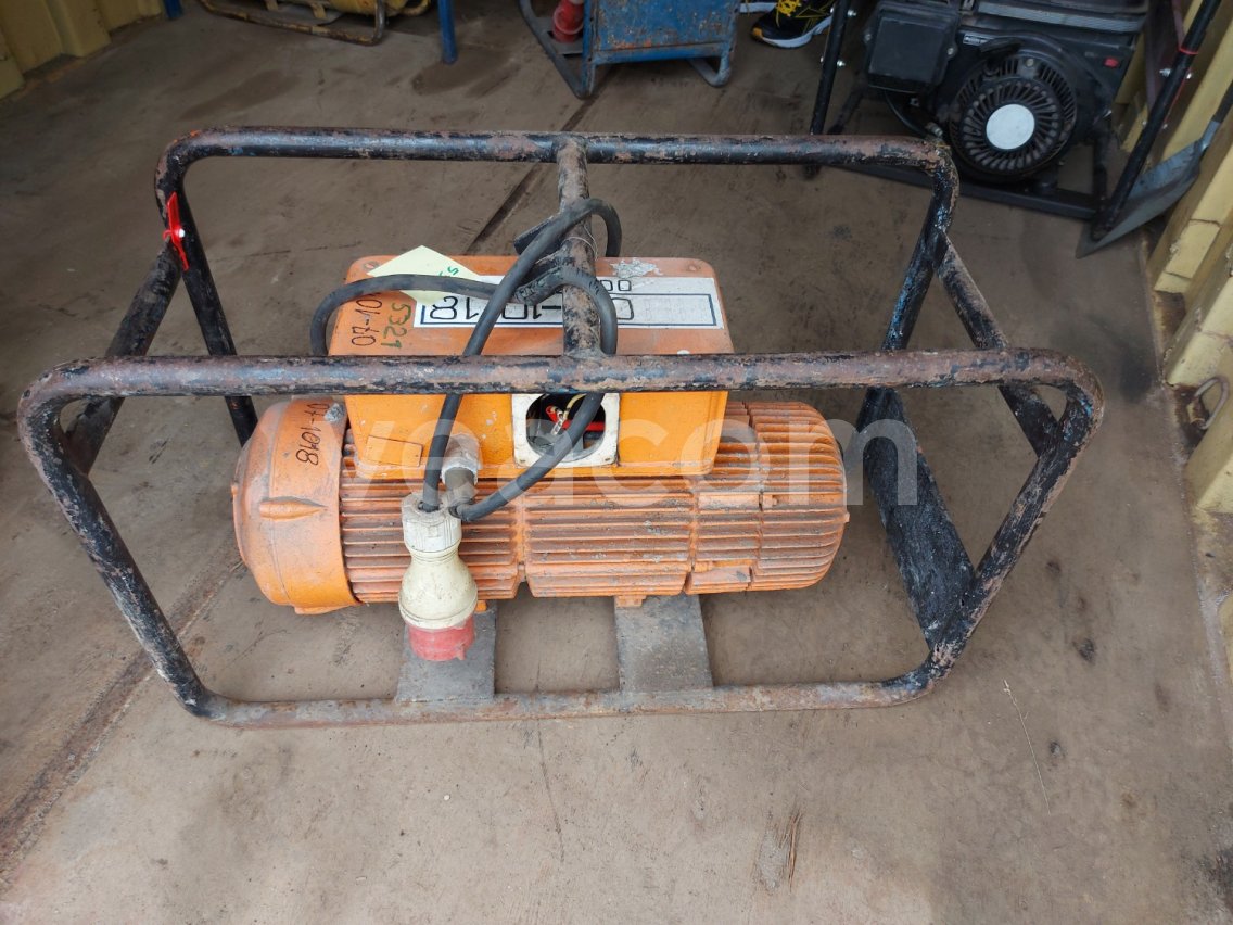 Online aukce: WACKER  WERKE FU 4/200 SW (5321)