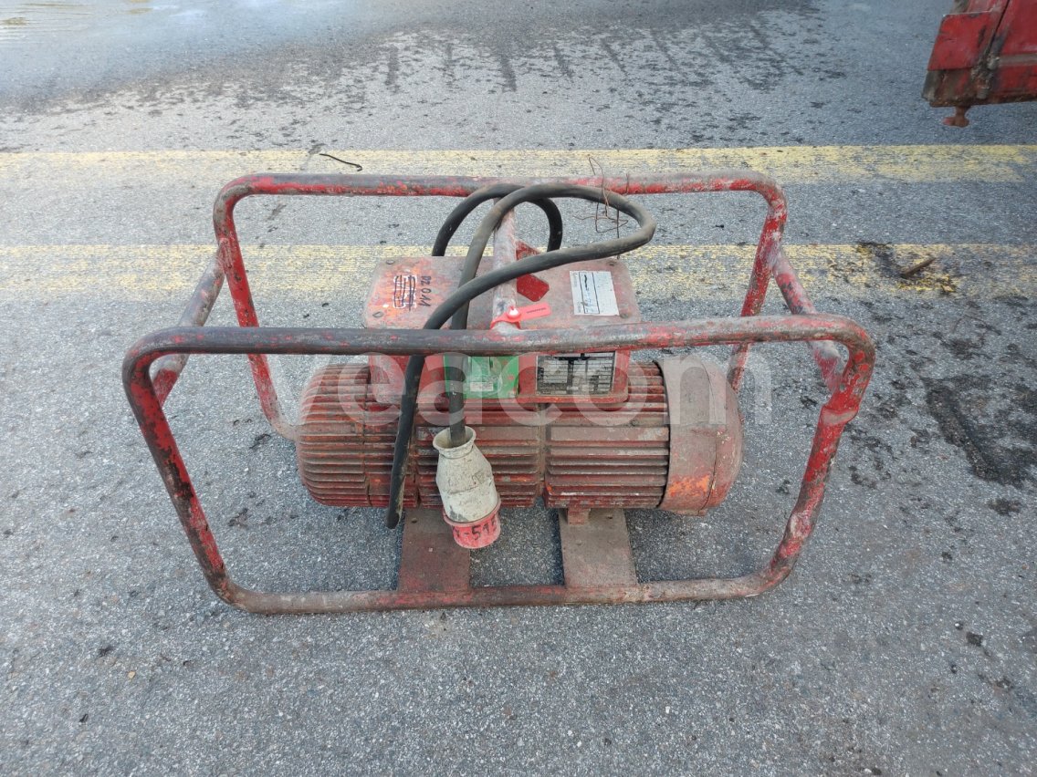 Online aukce: WACKER  WACKER WERKE FU 4/200 SW (DZ011)