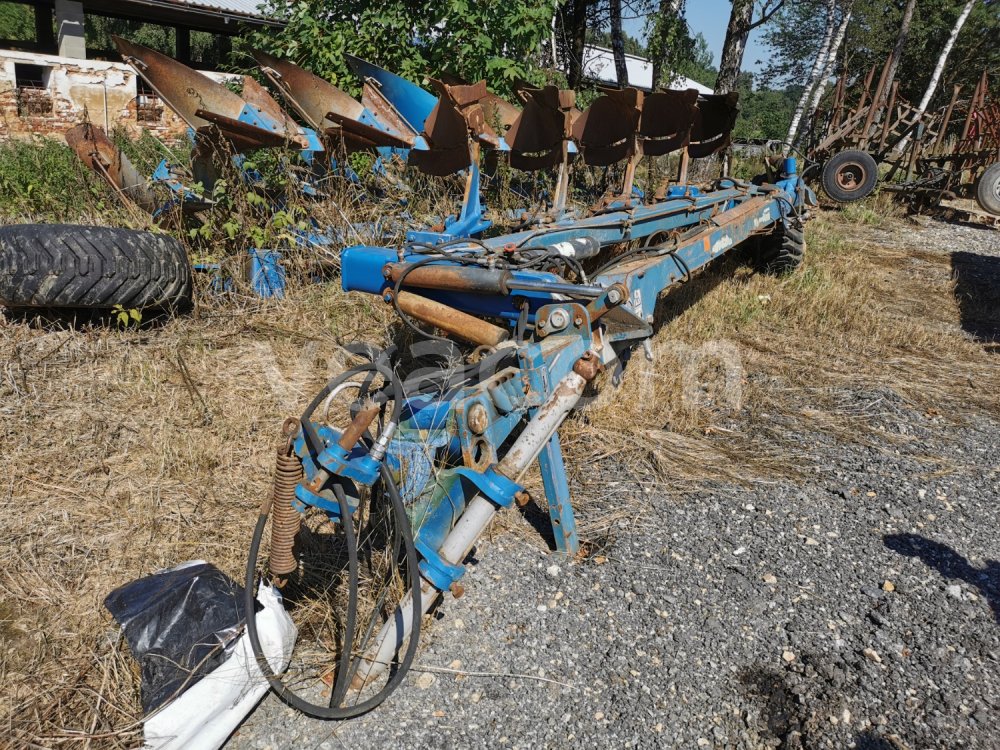 Online auction:  OVERUM