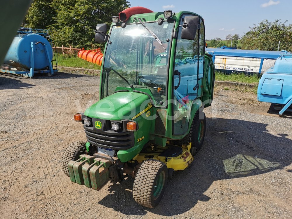 Online auction: JOHN DEERE  X595