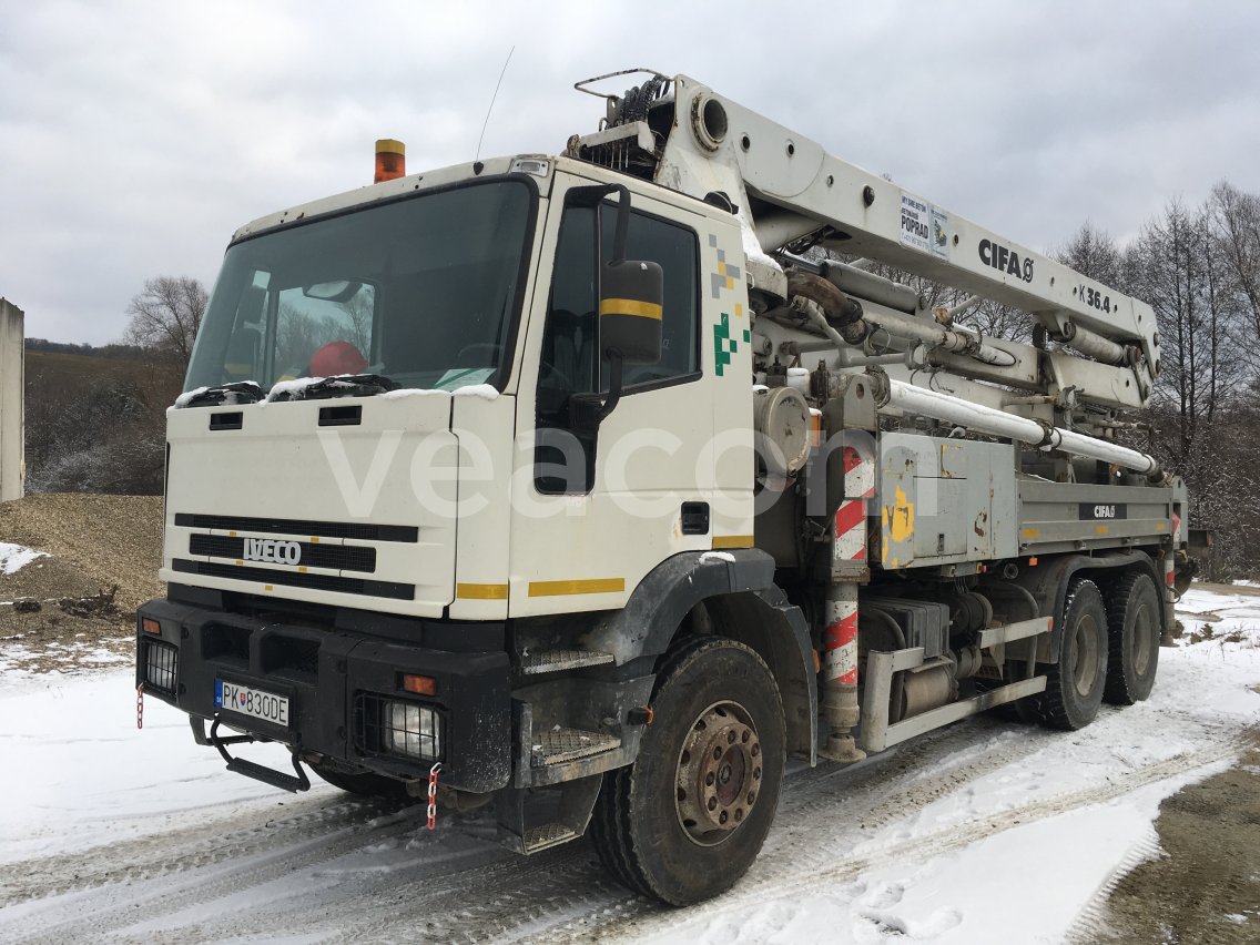 Online árverés: IVECO  MP 260 E35 H 6x4 + CIFA K 36.4