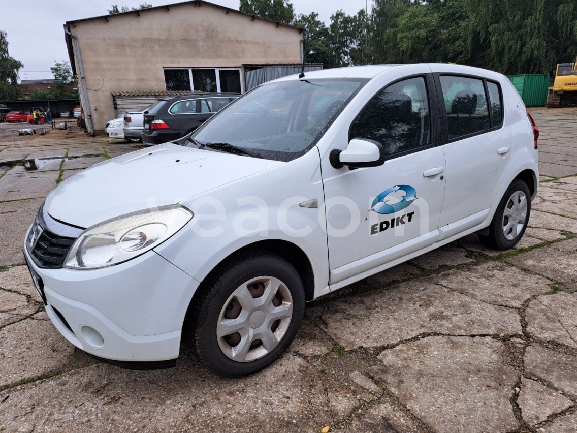Online auction: DACIA  SANDERO