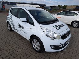 Online aukce: KIA  VENGA