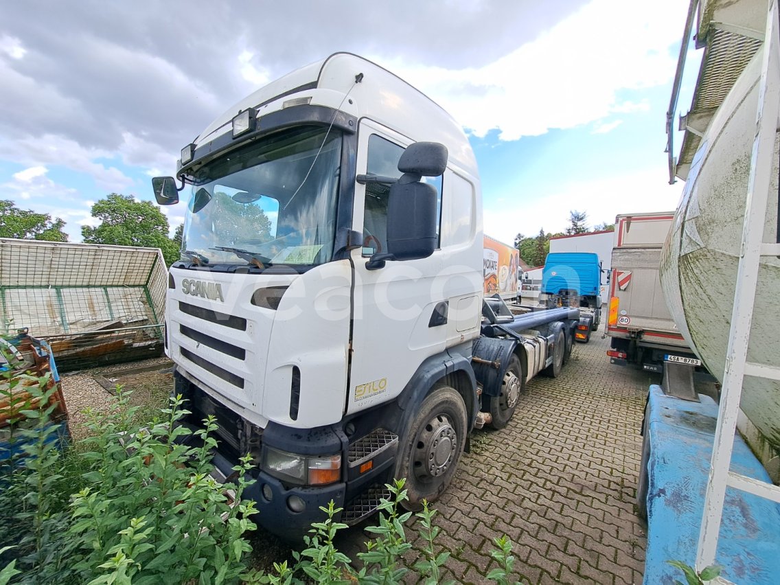 Online aukce: SCANIA  R 420 8X2