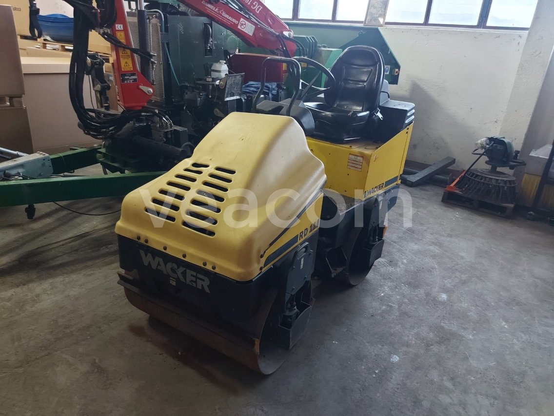 Online aukce: WACKER  RD11