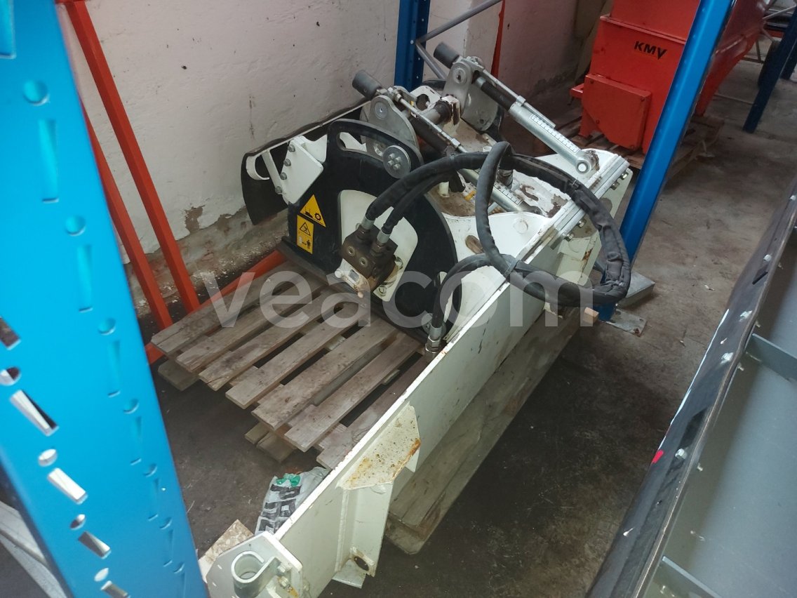 Online aukce:   SIMEX PL 3515