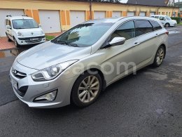 Online aukce: HYUNDAI  I40