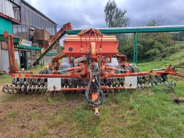 Online aukce:   KUHN FL 6000 MD