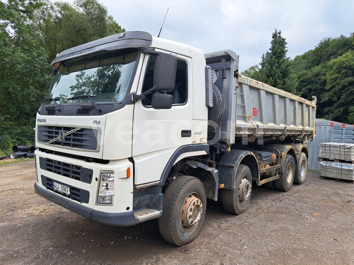Online aukce: VOLVO  FM 13 440 8X6