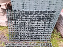 Online árverés:   DESKY ECORASTER E 50 41 KUSŮ