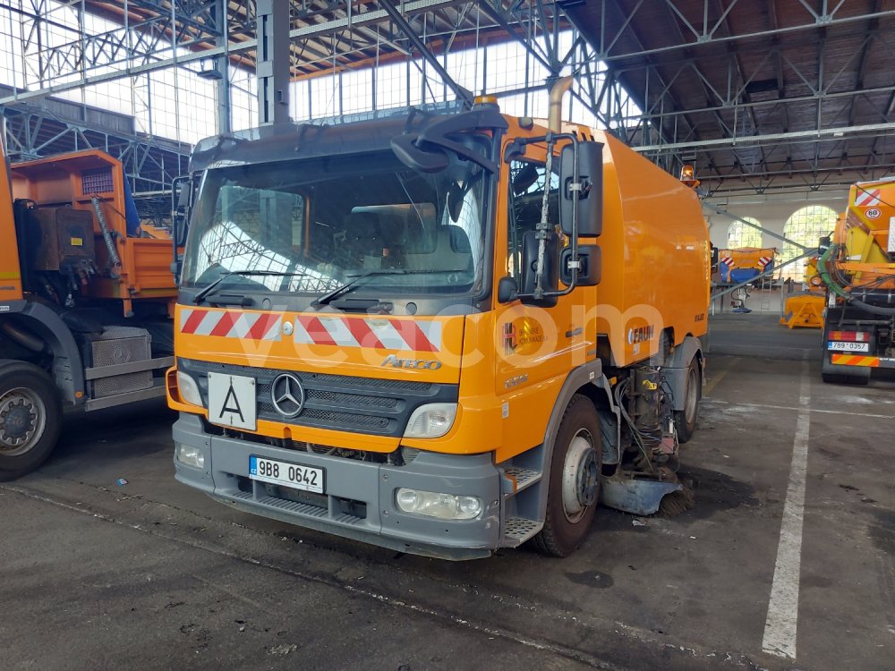 Online auction: MB  ATEGO 1324 LKO