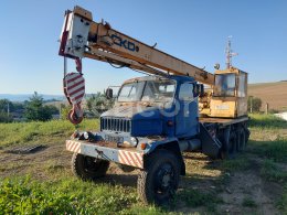 Online-Versteigerung: PRAGA  V3S 6X6