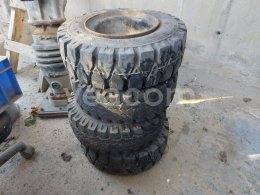 Online aukce:  KOLA NA VZV, 4 KS, GUMASO GLE 18 X 7-8