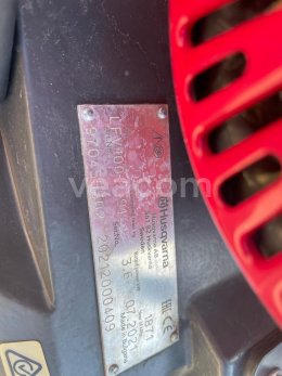 Aukcja internetowa:   HUSQVARNA LFV100