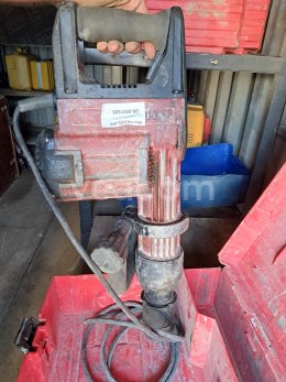 Aukcja internetowa:   HILTI TE 805 (08-0001345)