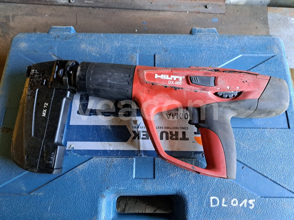 Online aukce:  HILTI DX 460