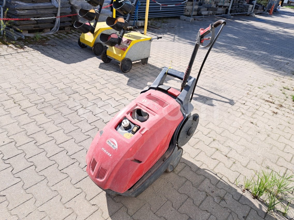 Online-Versteigerung:   OLEO-MAC EMAK PW 300 HC