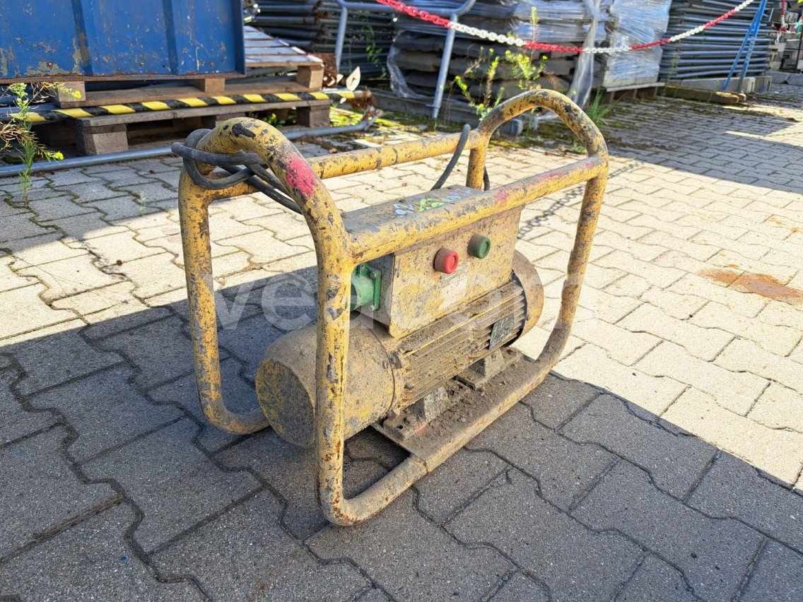 Online aukce:   DYNAPAC UF 61 (N0002992)