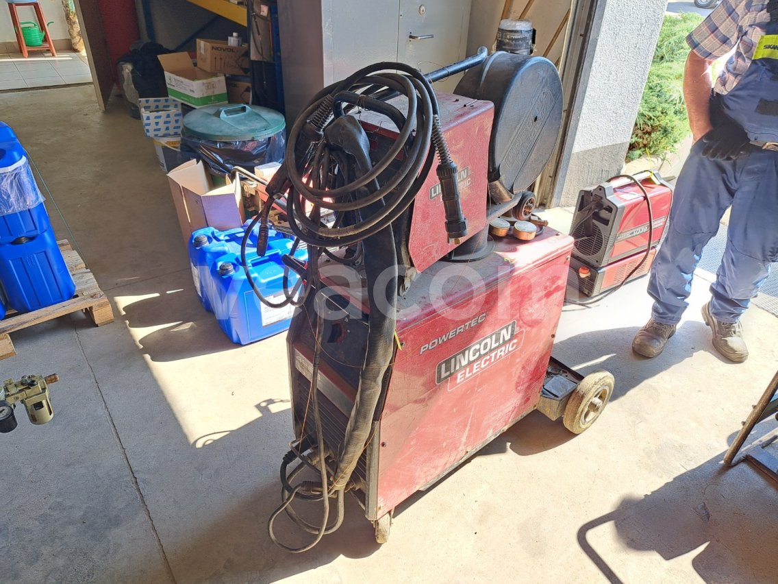Online aukce:   LINCOLN ELECTRIC POWERTEC 425S (0025192)